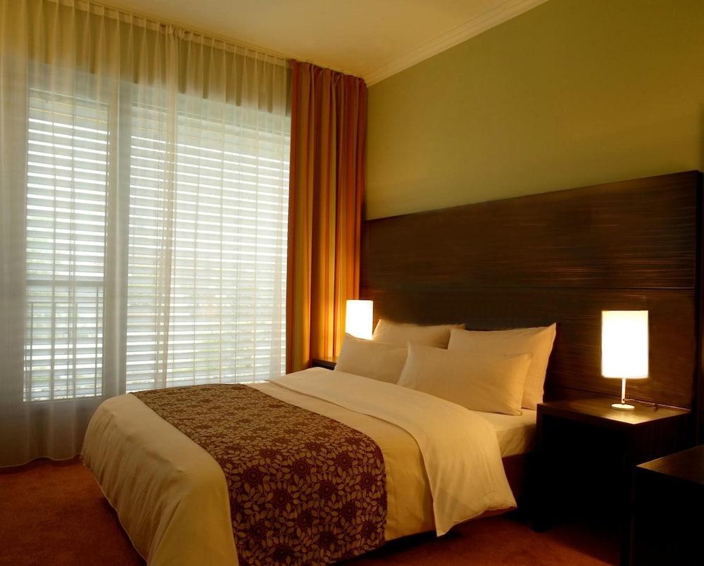 Hotel Central Regensburg Citycentre, Sure Hotel Collection By Best Western Екстер'єр фото