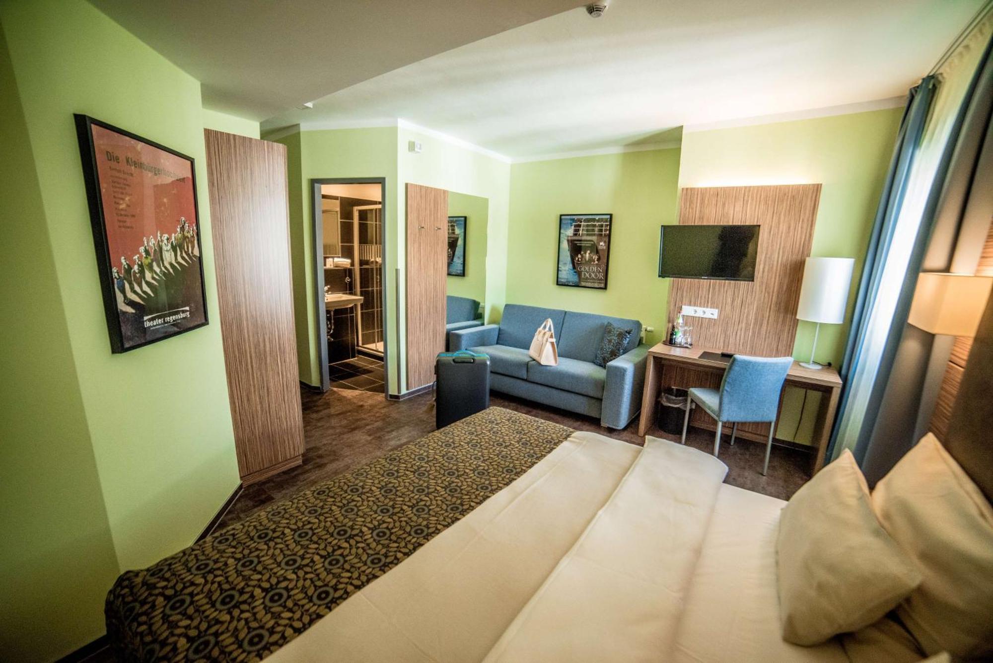 Hotel Central Regensburg Citycentre, Sure Hotel Collection By Best Western Екстер'єр фото