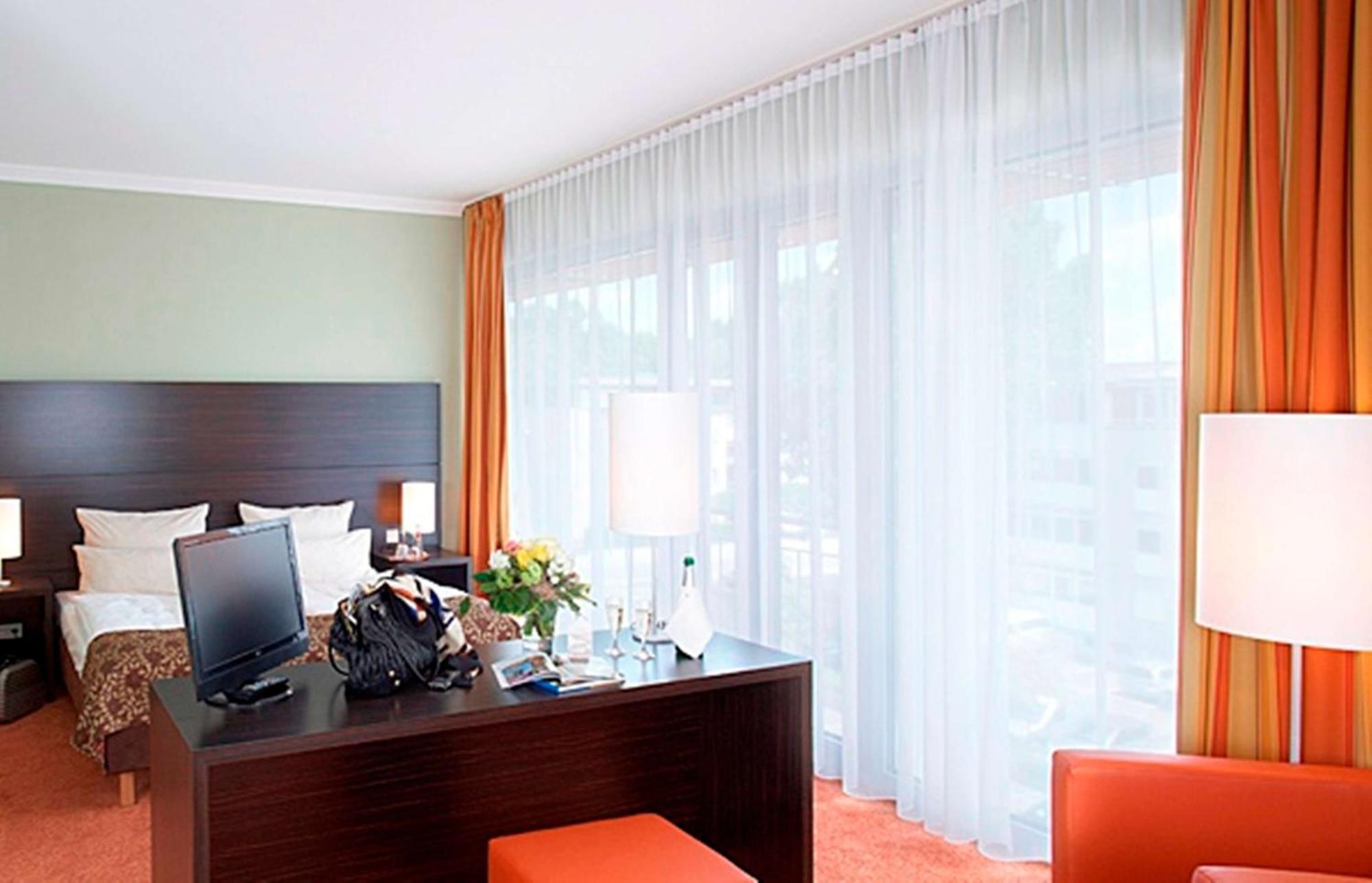 Hotel Central Regensburg Citycentre, Sure Hotel Collection By Best Western Екстер'єр фото