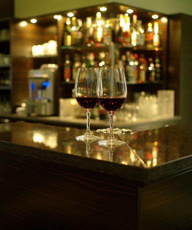 Hotel Central Regensburg Citycentre, Sure Hotel Collection By Best Western Екстер'єр фото