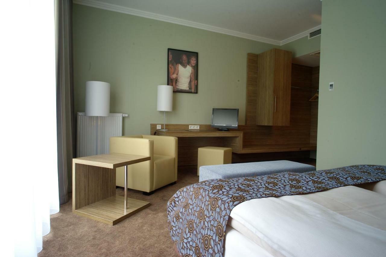 Hotel Central Regensburg Citycentre, Sure Hotel Collection By Best Western Екстер'єр фото